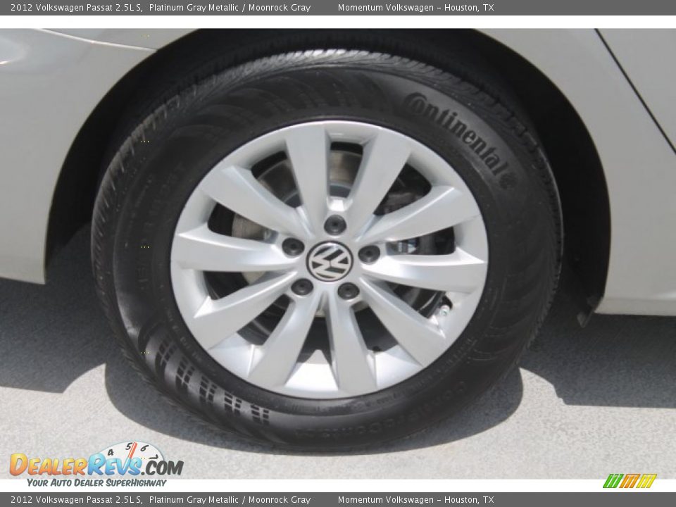 2012 Volkswagen Passat 2.5L S Platinum Gray Metallic / Moonrock Gray Photo #10