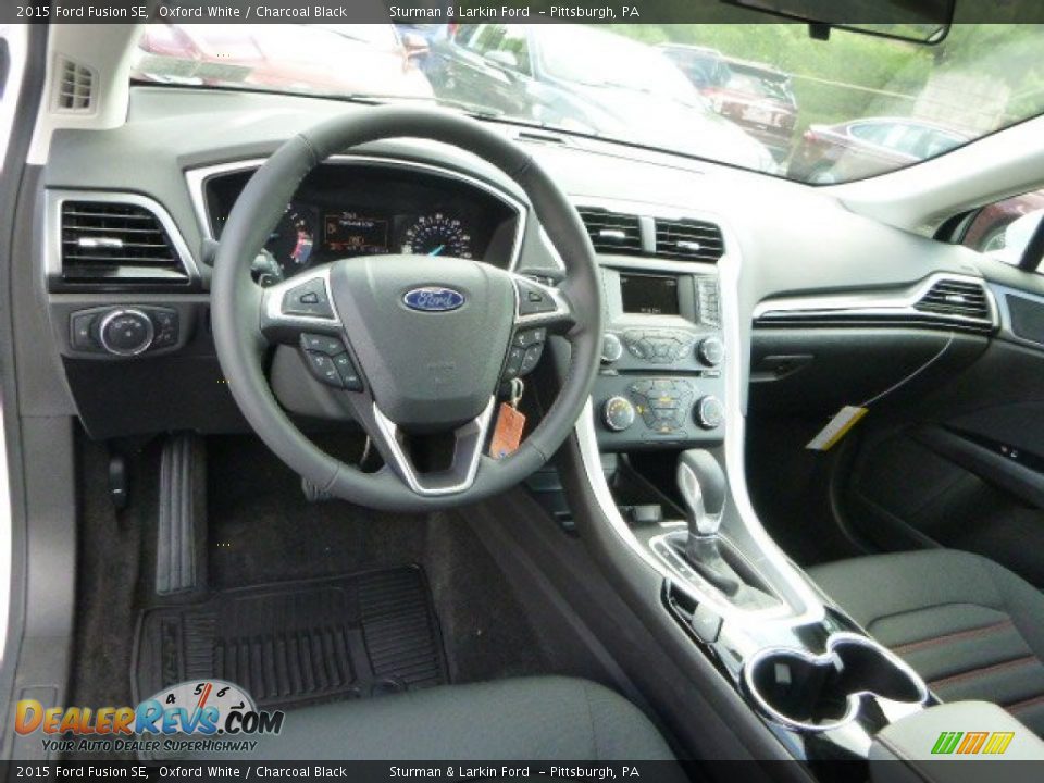 2015 Ford Fusion SE Oxford White / Charcoal Black Photo #10
