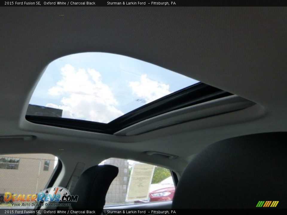 2015 Ford Fusion SE Oxford White / Charcoal Black Photo #12