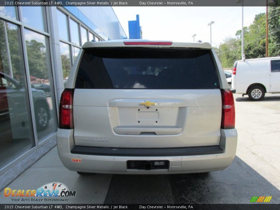 2015 Chevrolet Suburban LT 4WD Champagne Silver Metallic / Jet Black Photo #5