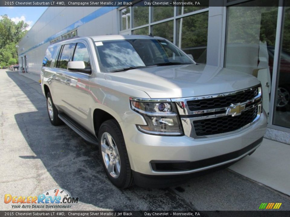 2015 Chevrolet Suburban LT 4WD Champagne Silver Metallic / Jet Black Photo #9