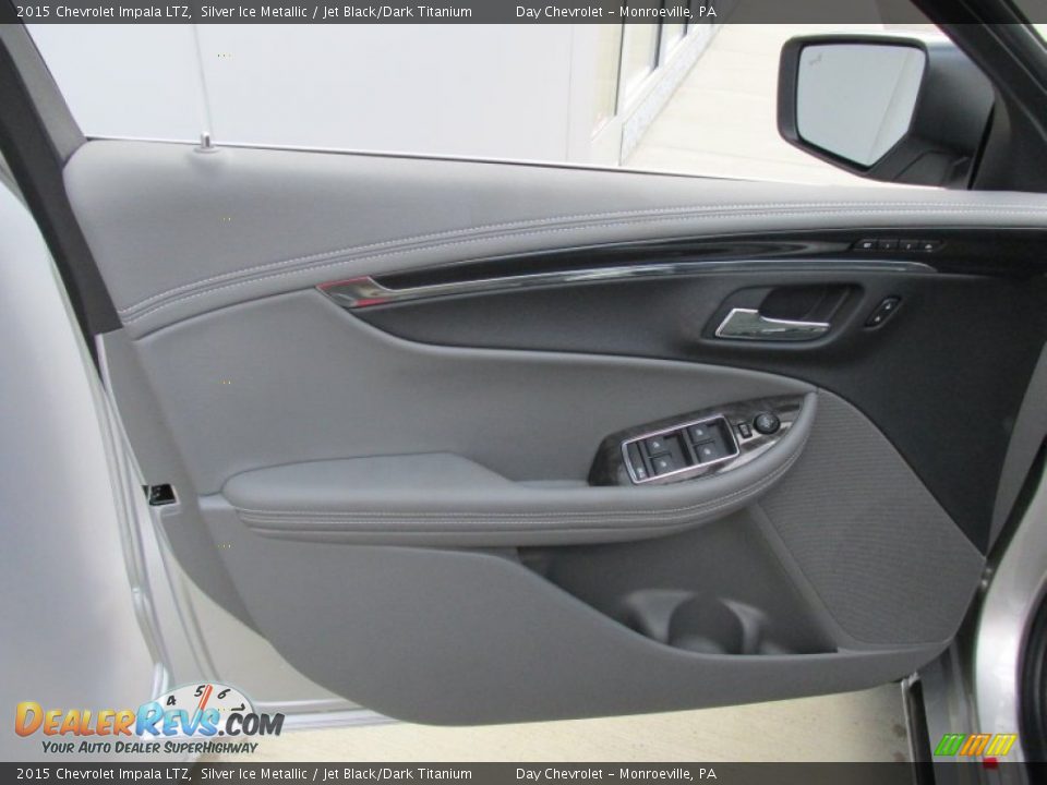 2015 Chevrolet Impala LTZ Silver Ice Metallic / Jet Black/Dark Titanium Photo #10