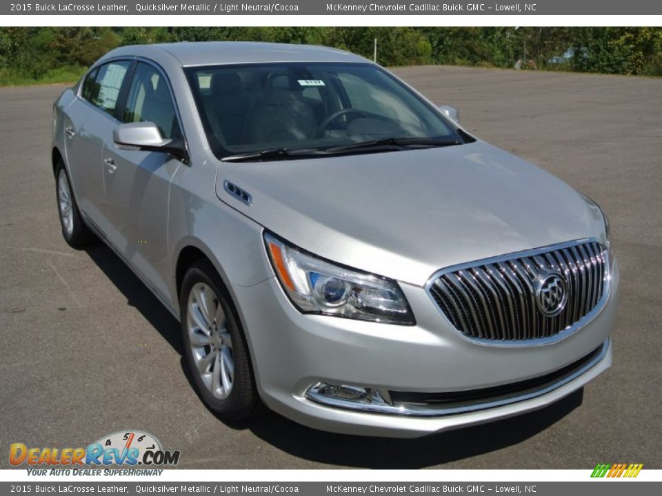 Front 3/4 View of 2015 Buick LaCrosse Leather Photo #1