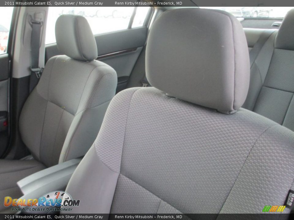 2011 Mitsubishi Galant ES Quick Silver / Medium Gray Photo #10