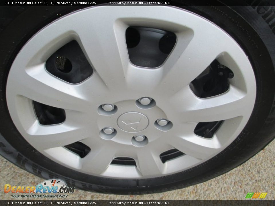 2011 Mitsubishi Galant ES Quick Silver / Medium Gray Photo #27