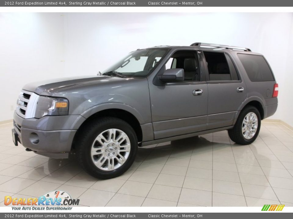 Front 3/4 View of 2012 Ford Expedition Limited 4x4 Photo #3