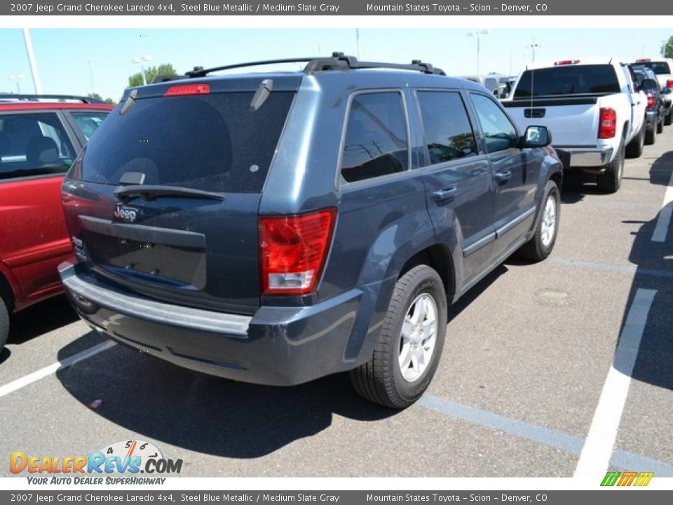 2007 Jeep Grand Cherokee Laredo 4x4 Steel Blue Metallic / Medium Slate Gray Photo #2