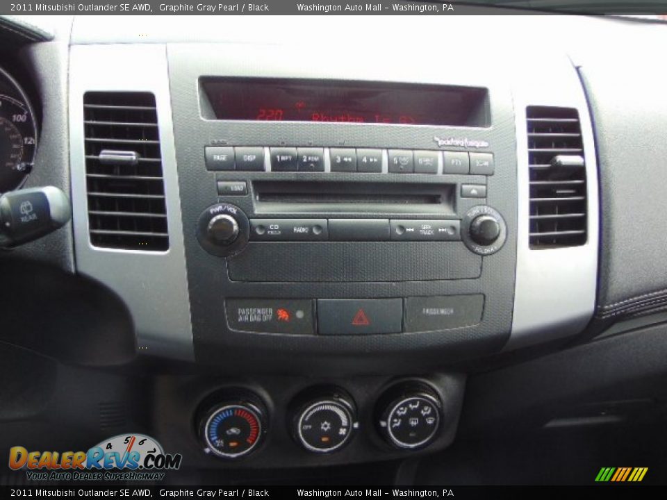 2011 Mitsubishi Outlander SE AWD Graphite Gray Pearl / Black Photo #13