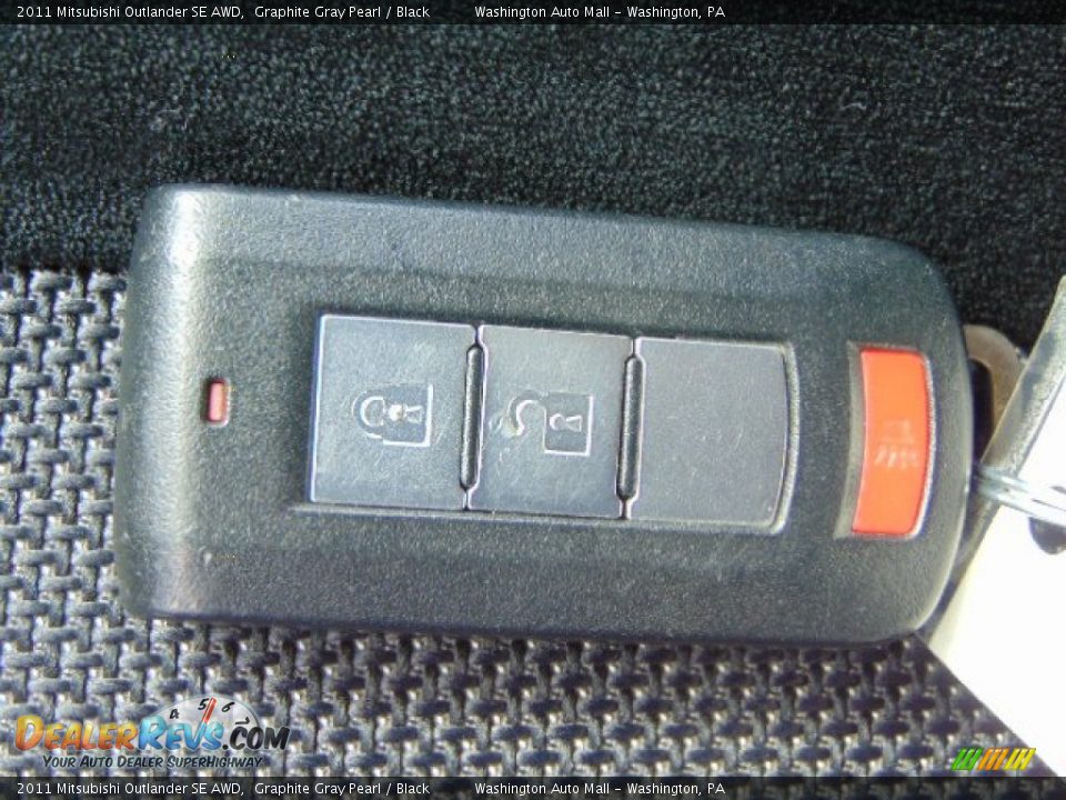 2011 Mitsubishi Outlander SE AWD Graphite Gray Pearl / Black Photo #18