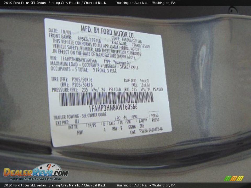 2010 Ford Focus SEL Sedan Sterling Grey Metallic / Charcoal Black Photo #19