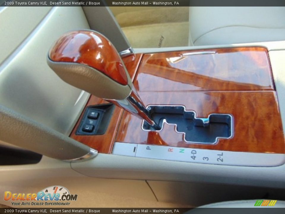 2009 Toyota Camry XLE Desert Sand Metallic / Bisque Photo #13