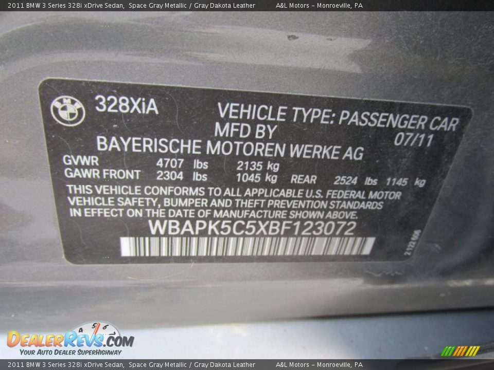 2011 BMW 3 Series 328i xDrive Sedan Space Gray Metallic / Gray Dakota Leather Photo #19