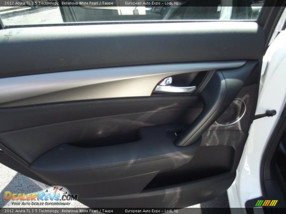 2012 Acura TL 3.5 Technology Bellanova White Pearl / Taupe Photo #32