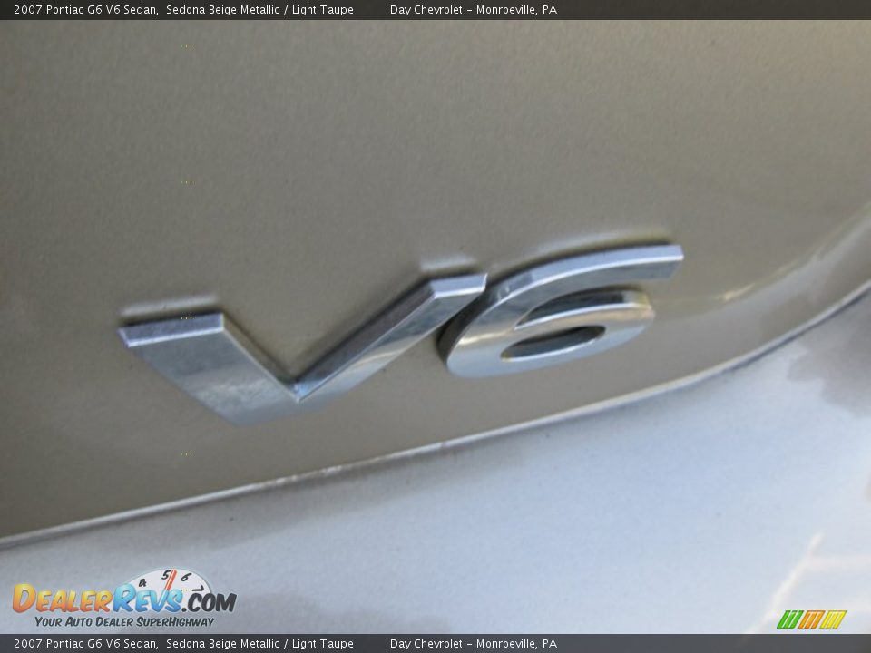 2007 Pontiac G6 V6 Sedan Sedona Beige Metallic / Light Taupe Photo #7