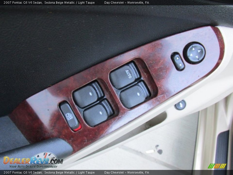 2007 Pontiac G6 V6 Sedan Sedona Beige Metallic / Light Taupe Photo #20