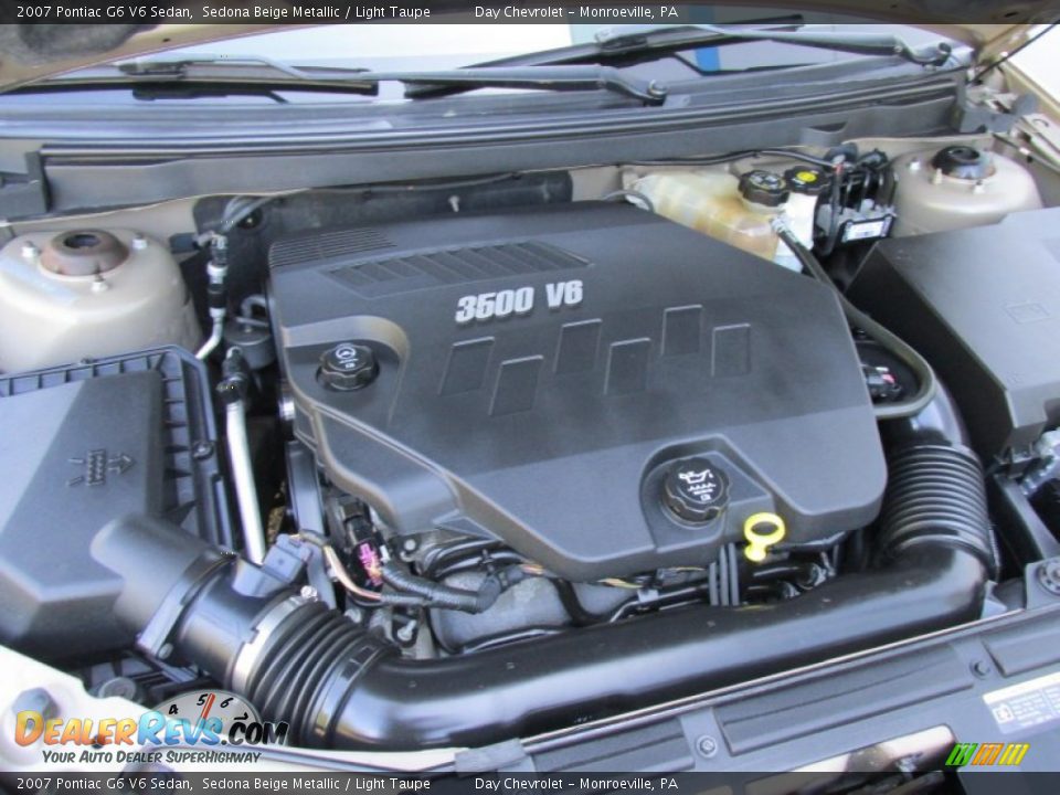 2007 Pontiac G6 V6 Sedan Sedona Beige Metallic / Light Taupe Photo #31