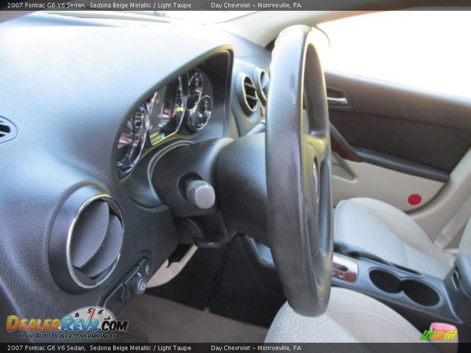 2007 Pontiac G6 V6 Sedan Sedona Beige Metallic / Light Taupe Photo #34