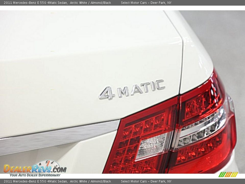 2011 Mercedes-Benz E 550 4Matic Sedan Arctic White / Almond/Black Photo #7