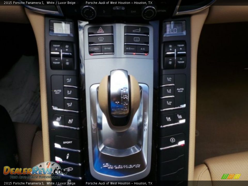 2015 Porsche Panamera S Shifter Photo #21