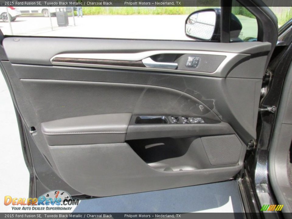 2015 Ford Fusion SE Tuxedo Black Metallic / Charcoal Black Photo #21