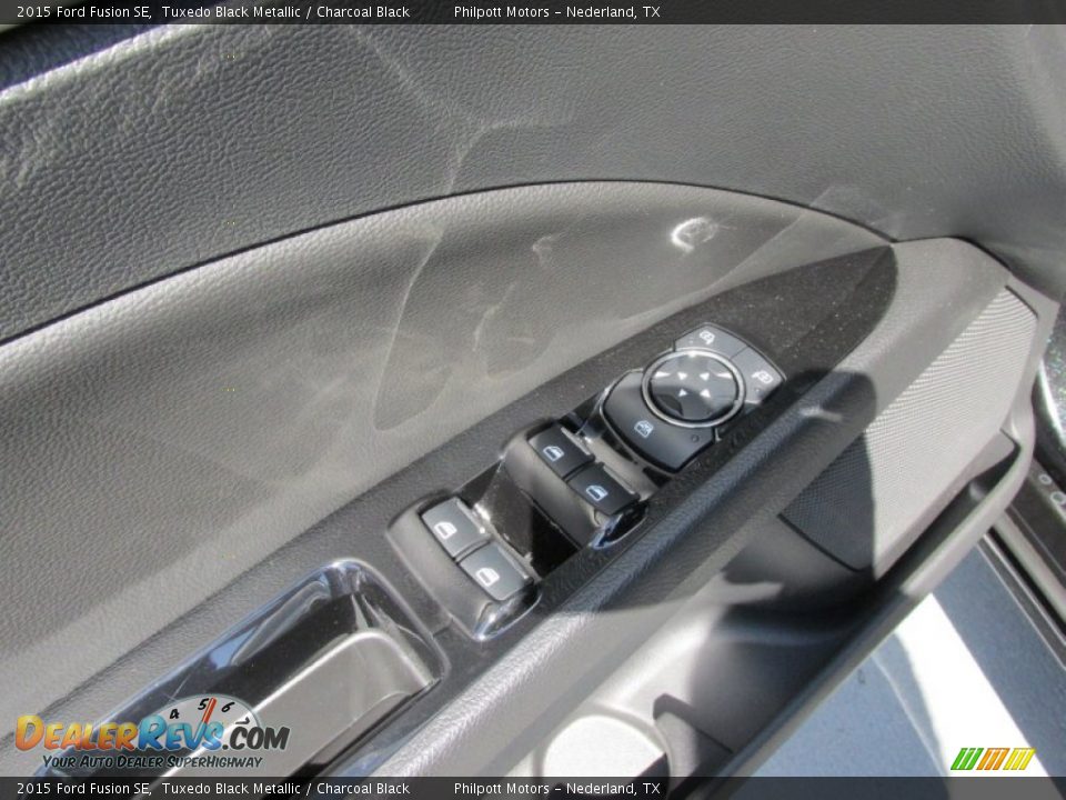 2015 Ford Fusion SE Tuxedo Black Metallic / Charcoal Black Photo #22