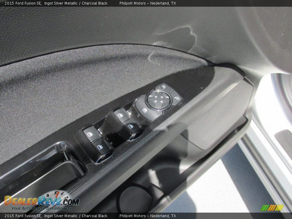 2015 Ford Fusion SE Ingot Silver Metallic / Charcoal Black Photo #22