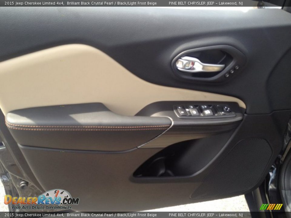 2015 Jeep Cherokee Limited 4x4 Brilliant Black Crystal Pearl / Black/Light Frost Beige Photo #8