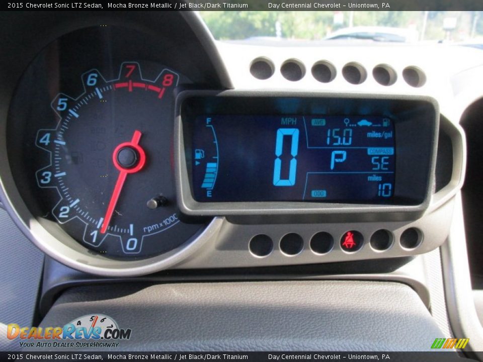 Controls of 2015 Chevrolet Sonic LTZ Sedan Photo #20
