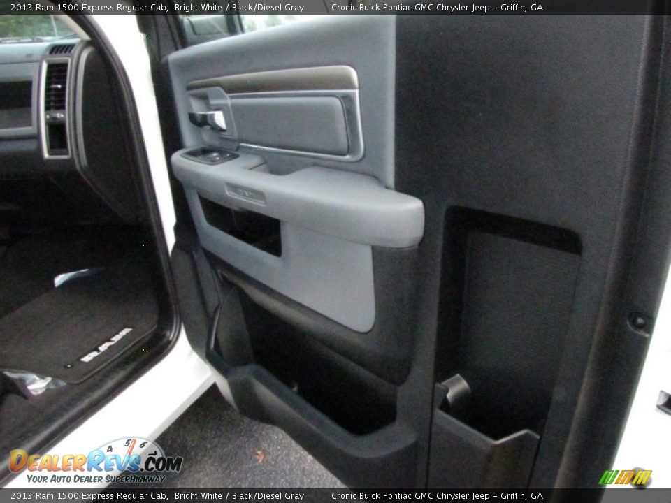 2013 Ram 1500 Express Regular Cab Bright White / Black/Diesel Gray Photo #23