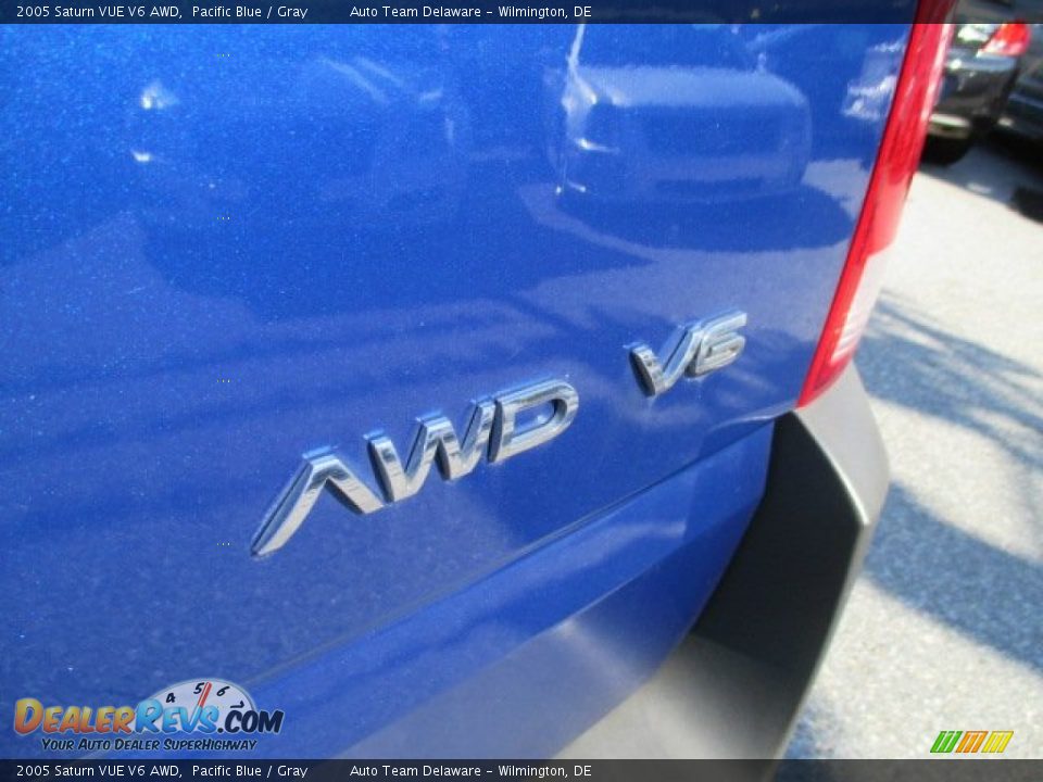 2005 Saturn VUE V6 AWD Pacific Blue / Gray Photo #26