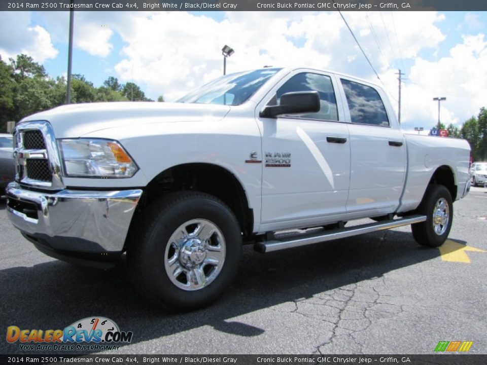 2014 Ram 2500 Tradesman Crew Cab 4x4 Bright White / Black/Diesel Gray Photo #3