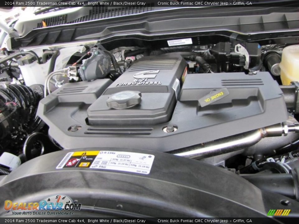 2014 Ram 2500 Tradesman Crew Cab 4x4 Bright White / Black/Diesel Gray Photo #14