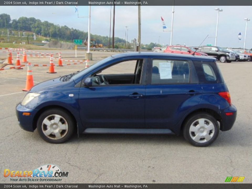 2004 Scion xA Indigo Ink Pearl / Dark Charcoal Photo #5