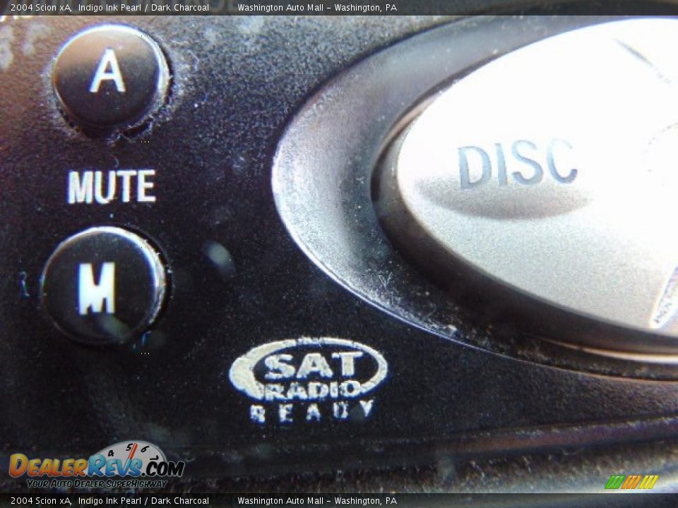 2004 Scion xA Indigo Ink Pearl / Dark Charcoal Photo #13