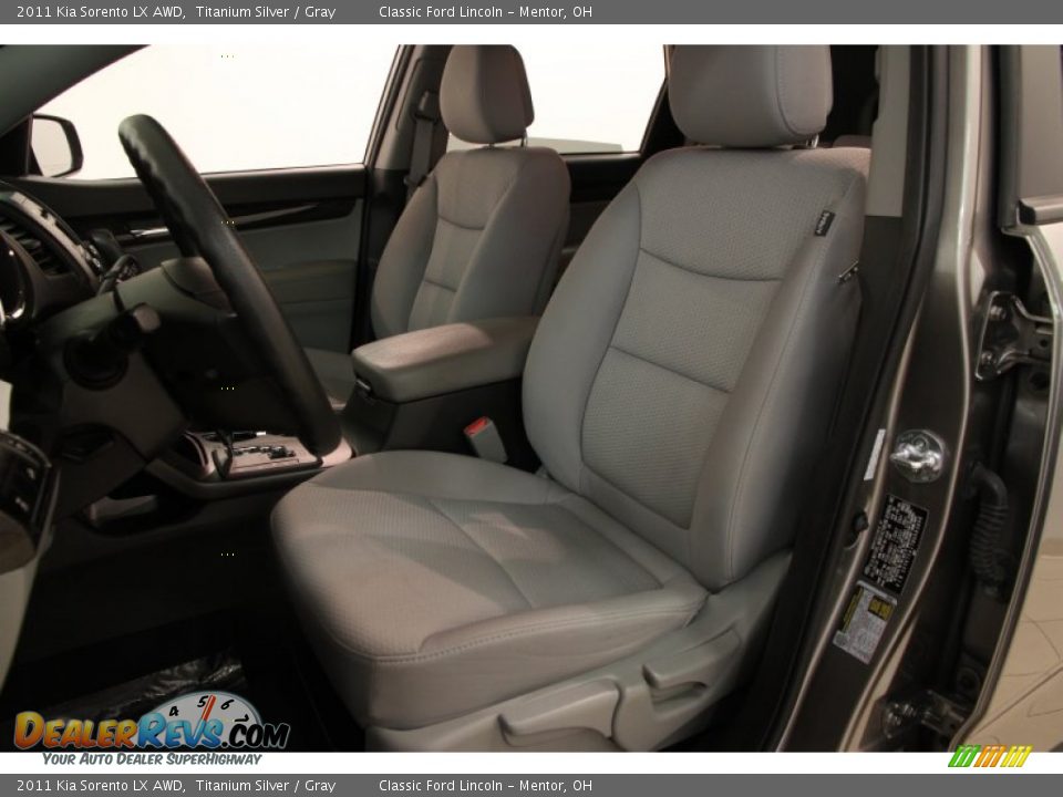 2011 Kia Sorento LX AWD Titanium Silver / Gray Photo #5