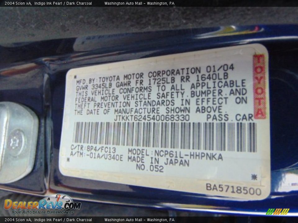 2004 Scion xA Indigo Ink Pearl / Dark Charcoal Photo #19