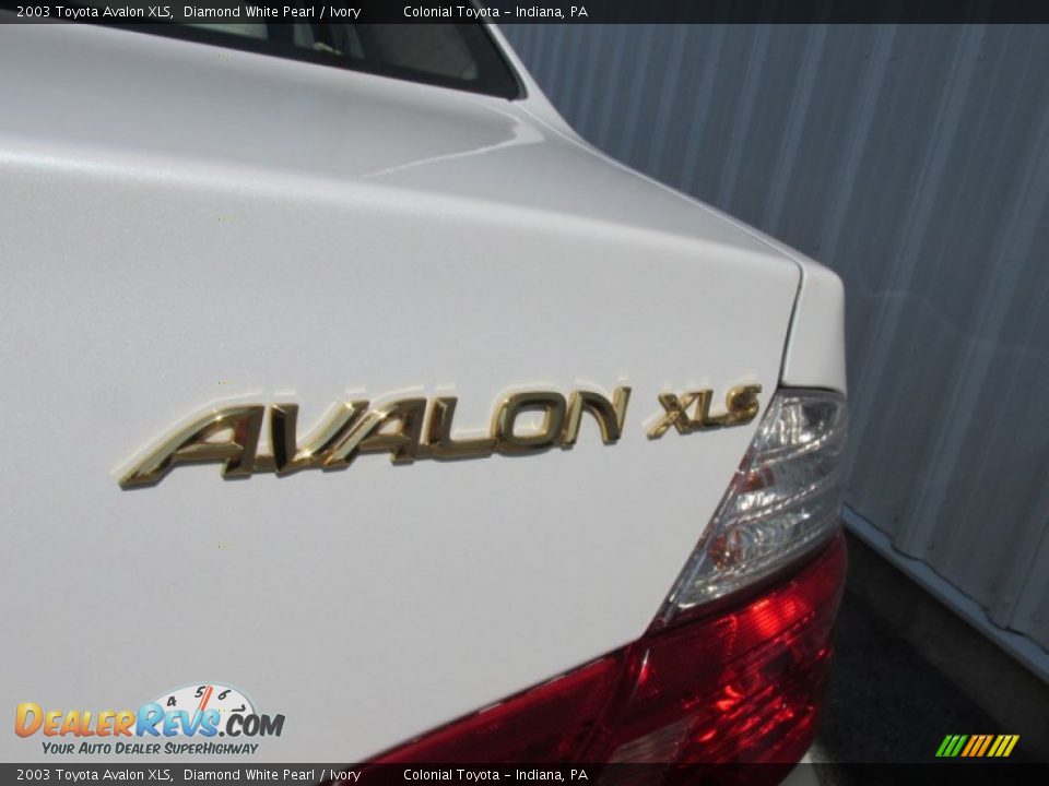 2003 Toyota Avalon XLS Diamond White Pearl / Ivory Photo #6