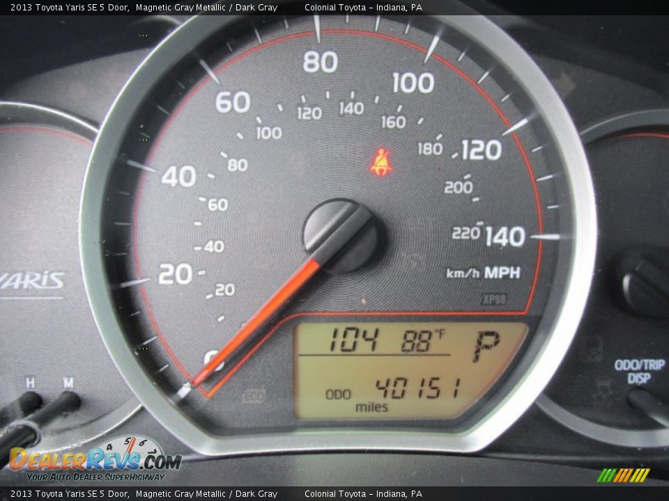 2013 Toyota Yaris SE 5 Door Magnetic Gray Metallic / Dark Gray Photo #20