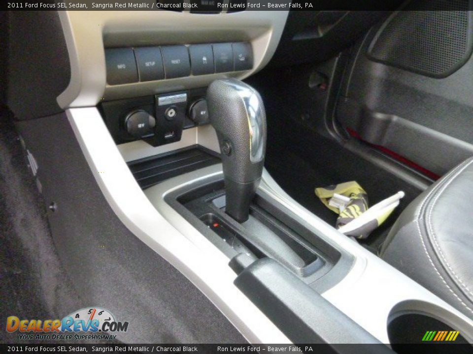 2011 Ford Focus SEL Sedan Sangria Red Metallic / Charcoal Black Photo #17