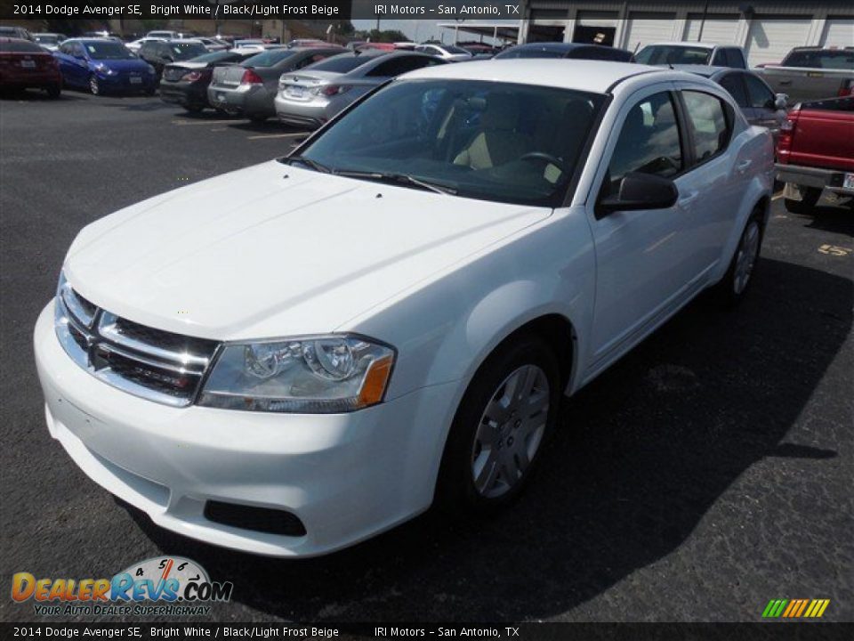 2014 Dodge Avenger SE Bright White / Black/Light Frost Beige Photo #1
