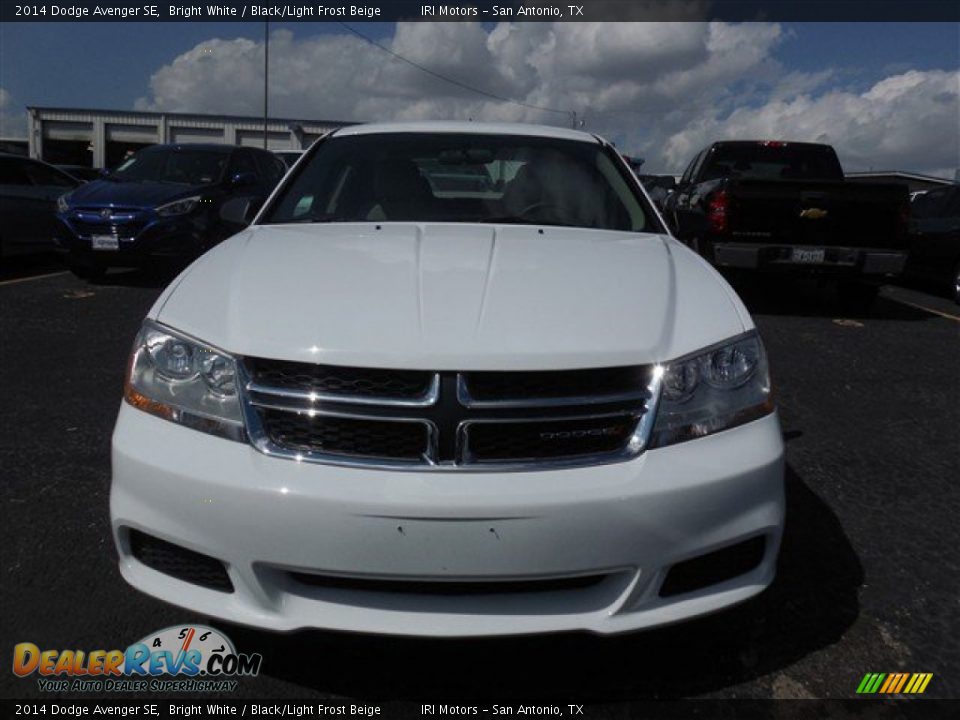 2014 Dodge Avenger SE Bright White / Black/Light Frost Beige Photo #2
