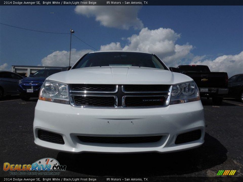 2014 Dodge Avenger SE Bright White / Black/Light Frost Beige Photo #3