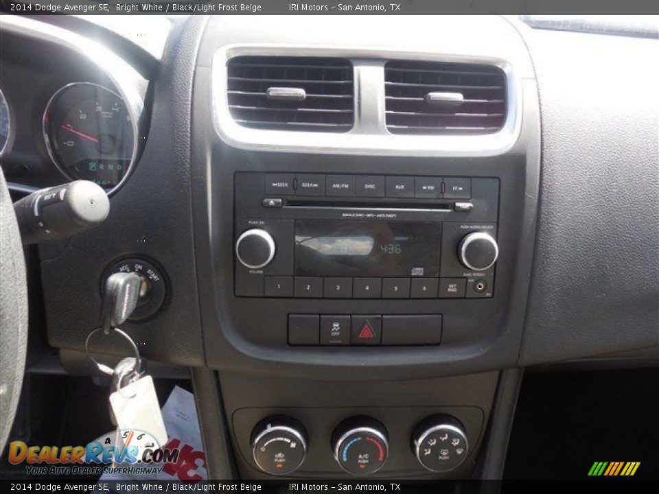 2014 Dodge Avenger SE Bright White / Black/Light Frost Beige Photo #19