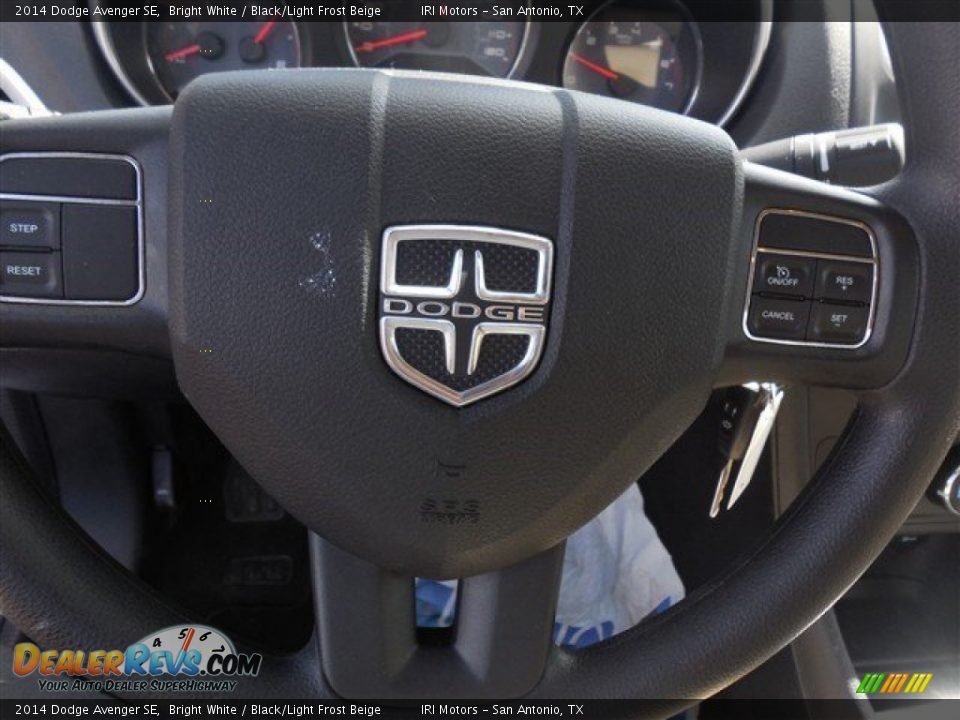 2014 Dodge Avenger SE Bright White / Black/Light Frost Beige Photo #21