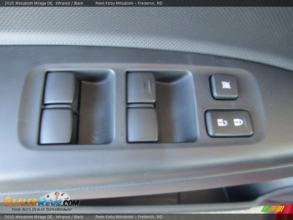 2015 Mitsubishi Mirage DE Infrared / Black Photo #9
