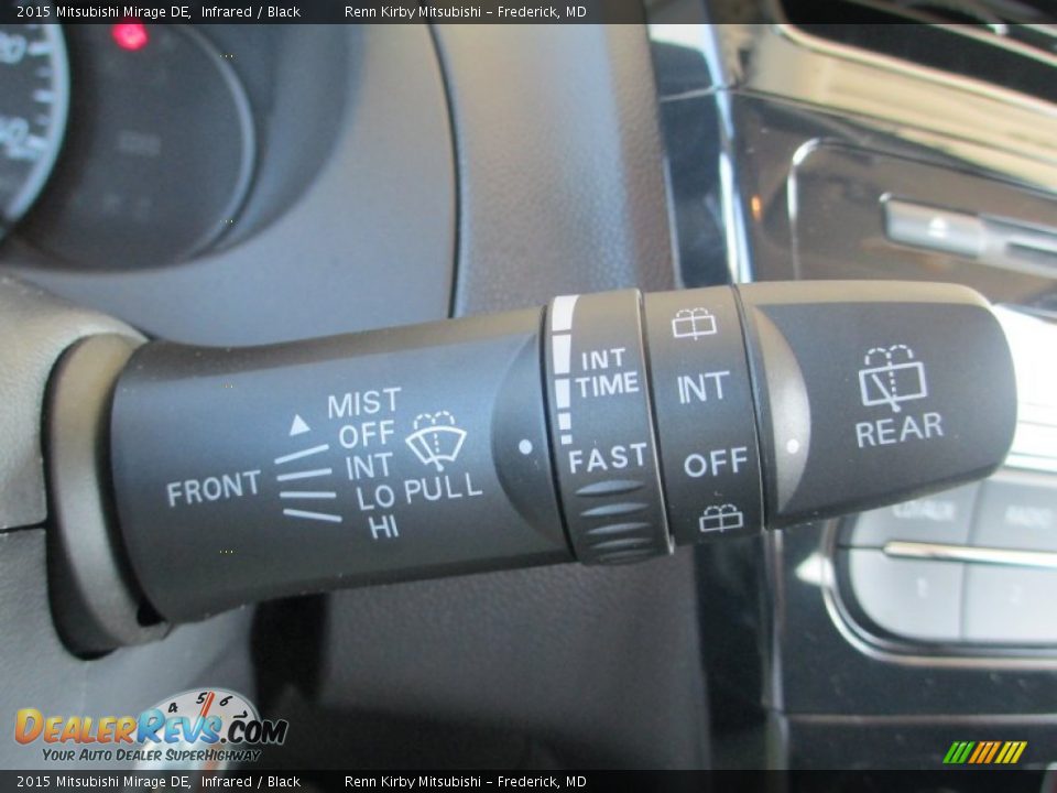 2015 Mitsubishi Mirage DE Infrared / Black Photo #16