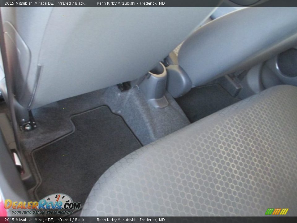 2015 Mitsubishi Mirage DE Infrared / Black Photo #22