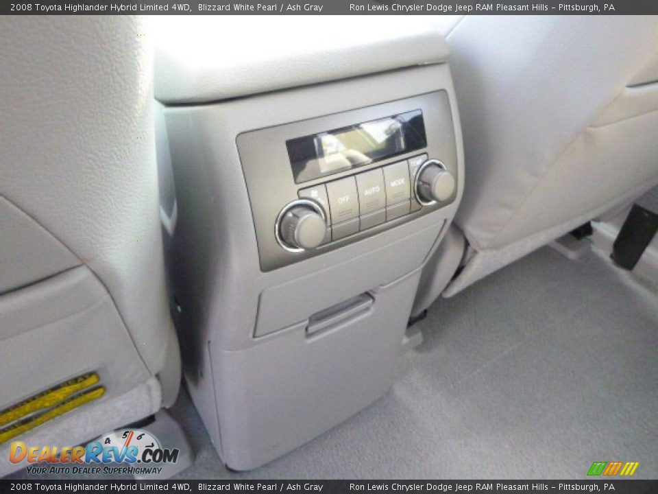 2008 Toyota Highlander Hybrid Limited 4WD Blizzard White Pearl / Ash Gray Photo #13