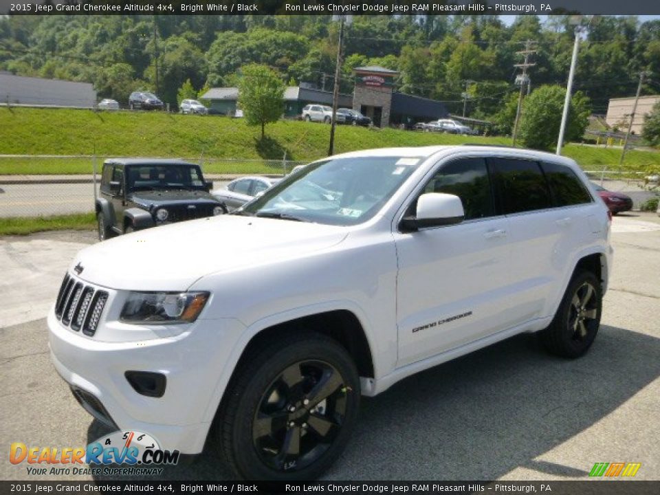 2015 Jeep Grand Cherokee Altitude 4x4 Bright White / Black Photo #1