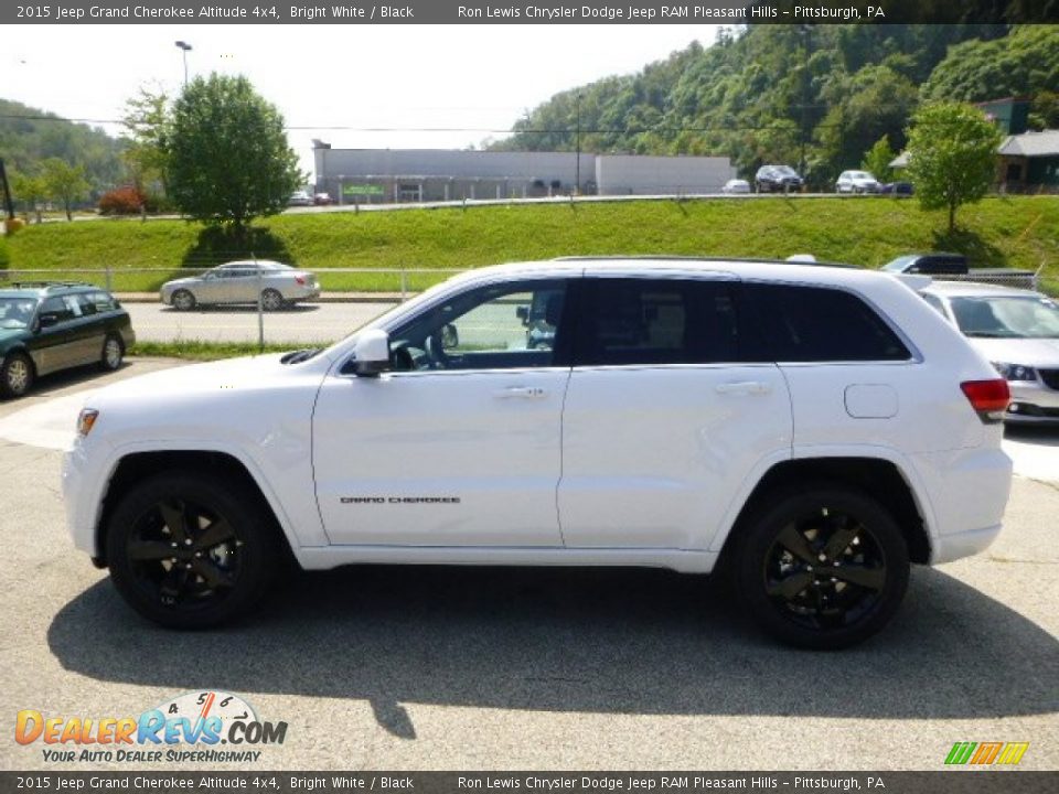 2015 Jeep Grand Cherokee Altitude 4x4 Bright White / Black Photo #2